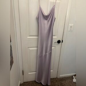 Elegant Lavender Sleeveless Dress